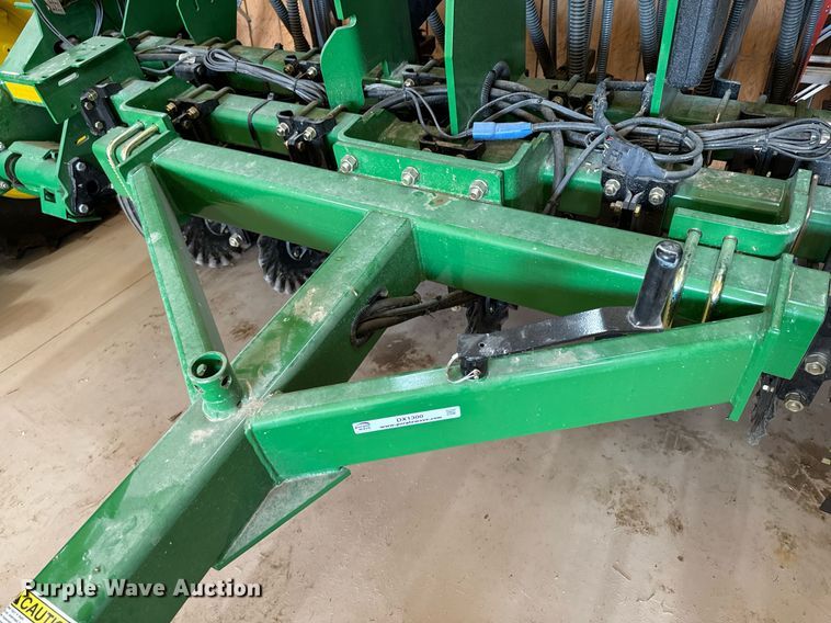 image for item DX1300 2021 Great Plains 1006NT no-till grain drill