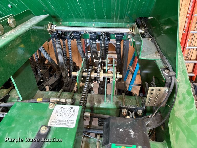 image for item DX1300 2021 Great Plains 1006NT no-till grain drill