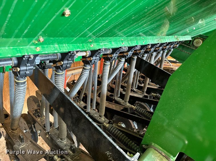 image for item DX1300 2021 Great Plains 1006NT no-till grain drill