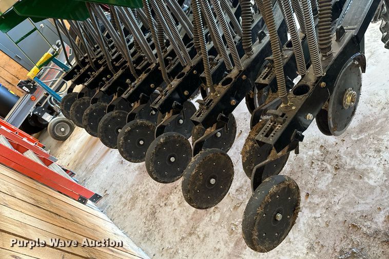 image for item DX1300 2021 Great Plains 1006NT no-till grain drill