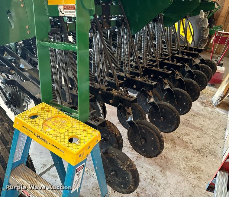 image for item DX1300 2021 Great Plains 1006NT no-till grain drill