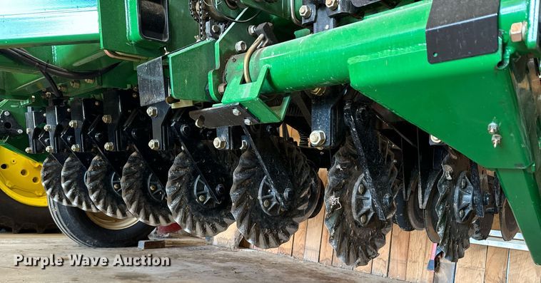 image for item DX1300 2021 Great Plains 1006NT no-till grain drill