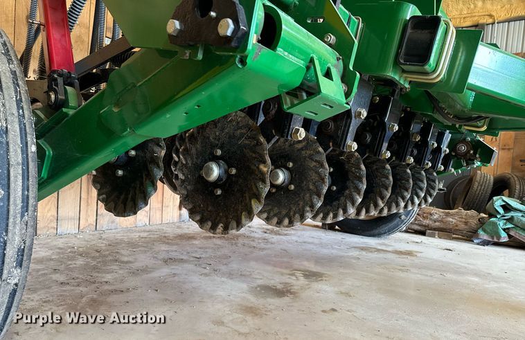 image for item DX1300 2021 Great Plains 1006NT no-till grain drill