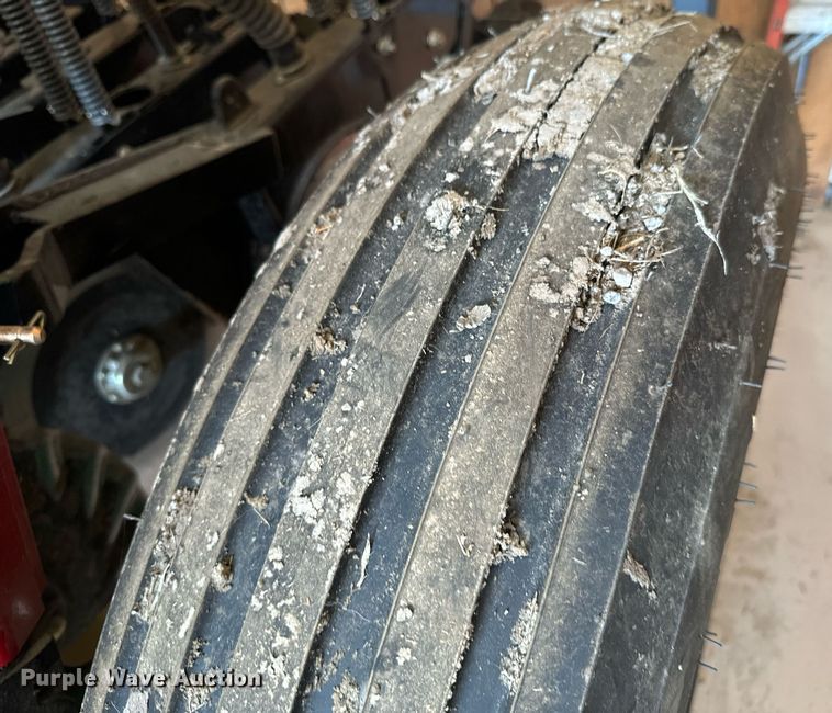 image for item DX1300 2021 Great Plains 1006NT no-till grain drill