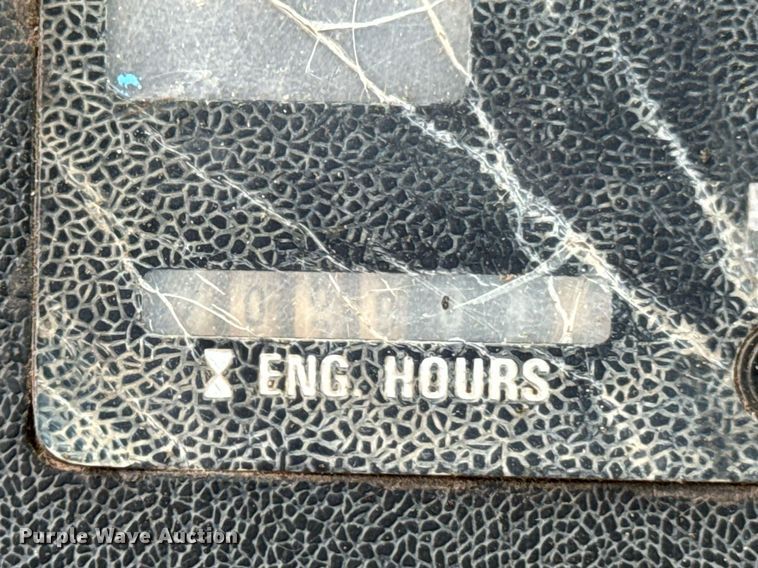 image for item DX1329 International Harvester 1086 tractor