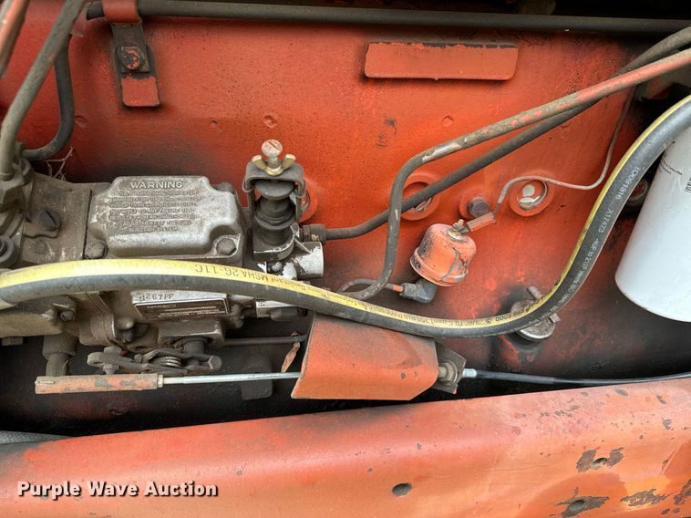 image for item DX1329 International Harvester 1086 tractor