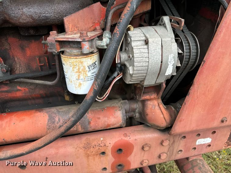 image for item DX1329 International Harvester 1086 tractor