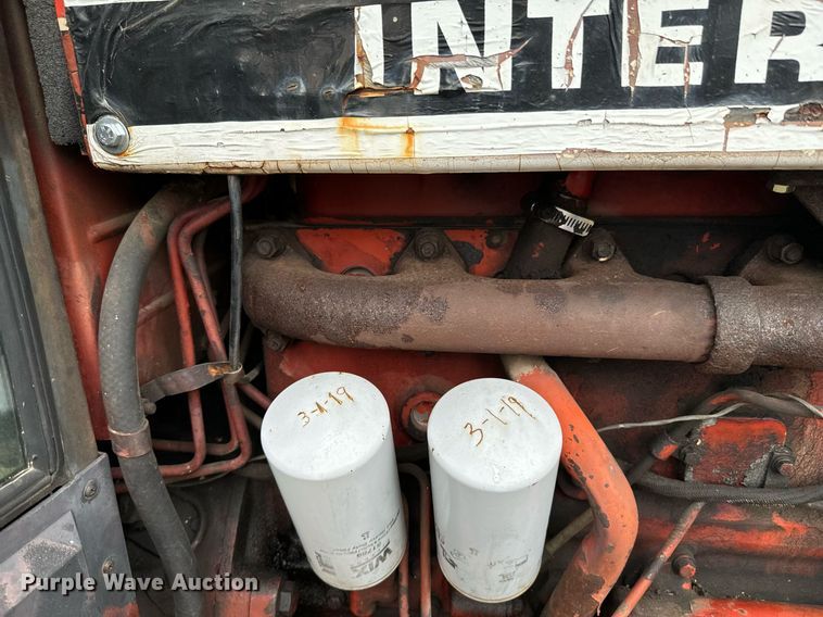 image for item DX1329 International Harvester 1086 tractor