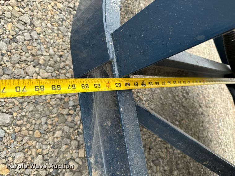 image for item DX1333 Ag Spray Double Cone nurse tank trailer