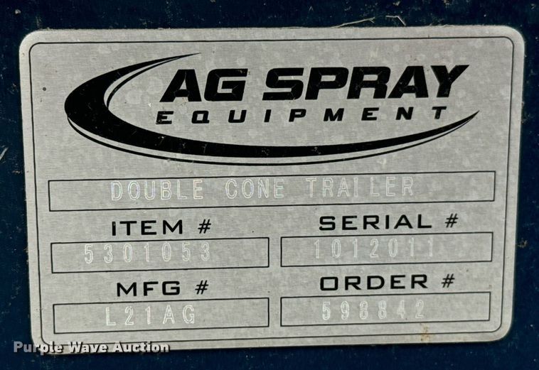 image for item DX1333 Ag Spray Double Cone nurse tank trailer