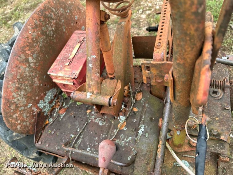 image for item DX1350 1944 Farmall B tractor