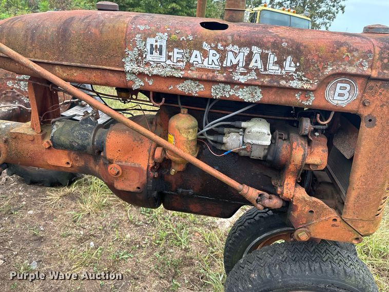 image for item DX1350 1944 Farmall B tractor