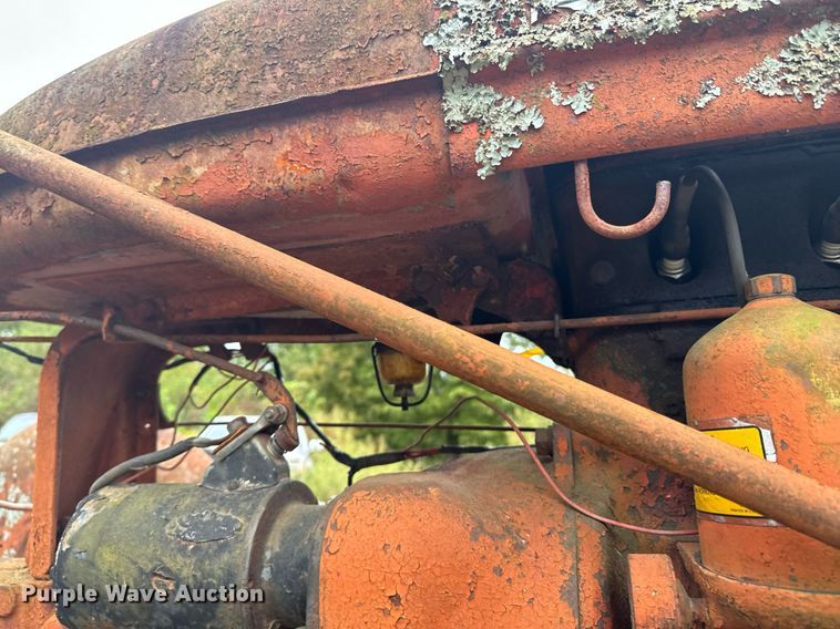 image for item DX1350 1944 Farmall B tractor