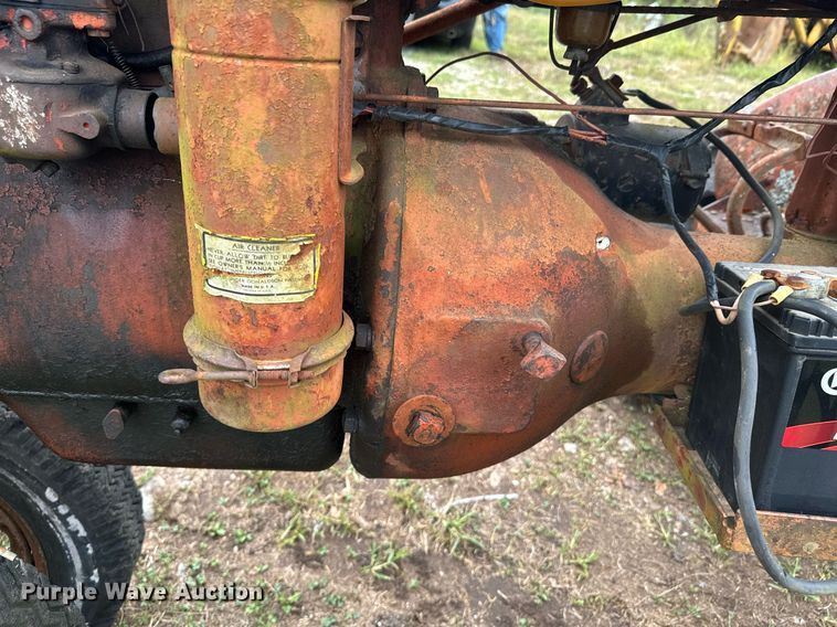 image for item DX1350 1944 Farmall B tractor