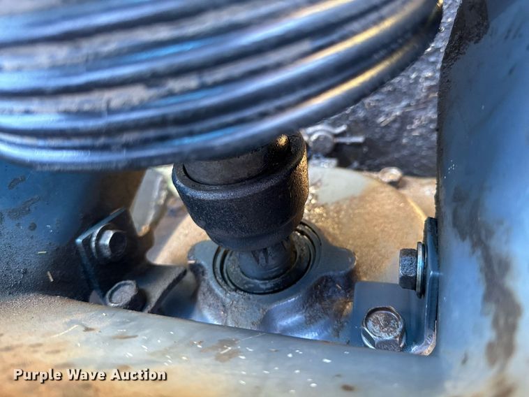 image for item DX1353 Patz V350 feed mixer