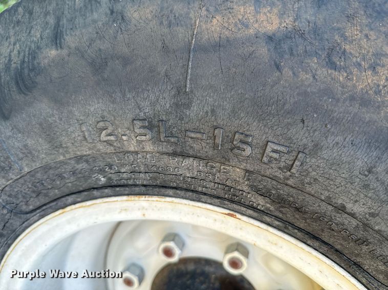 image for item DX1353 Patz V350 feed mixer