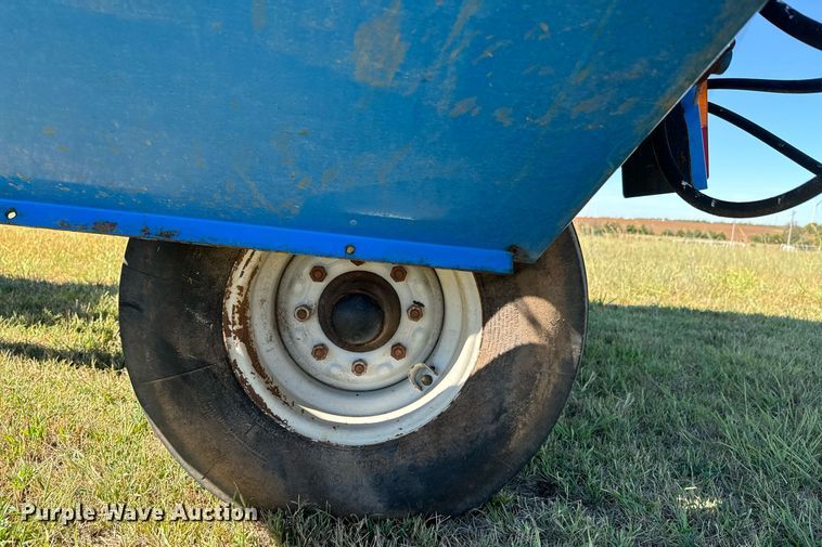 image for item DX1353 Patz V350 feed mixer