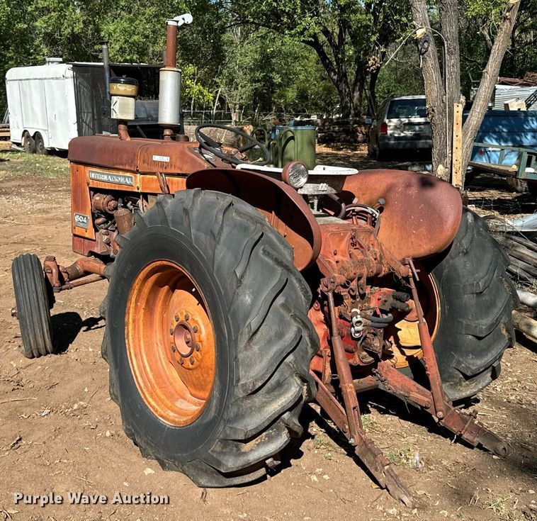 image for item DX1362 1962 International Harvester 504 tractor