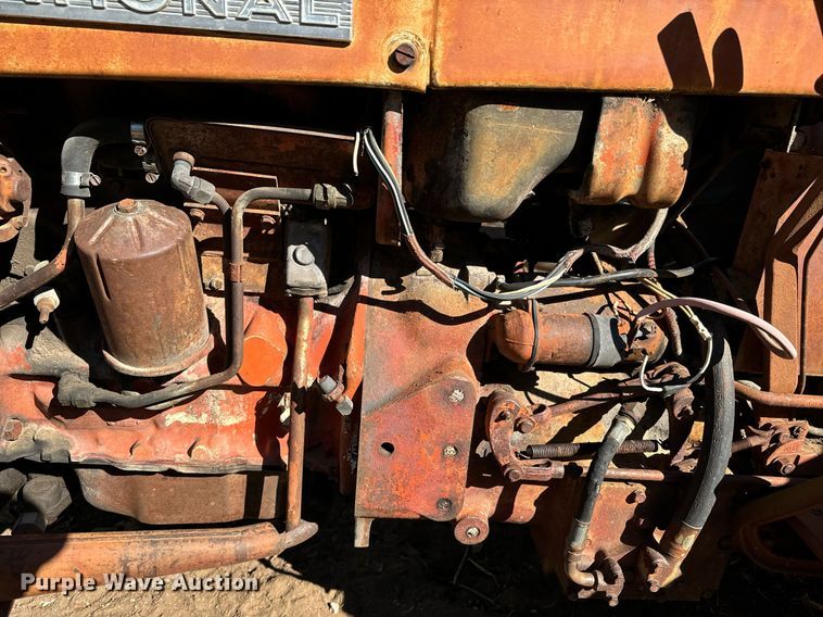 image for item DX1362 1962 International Harvester 504 tractor