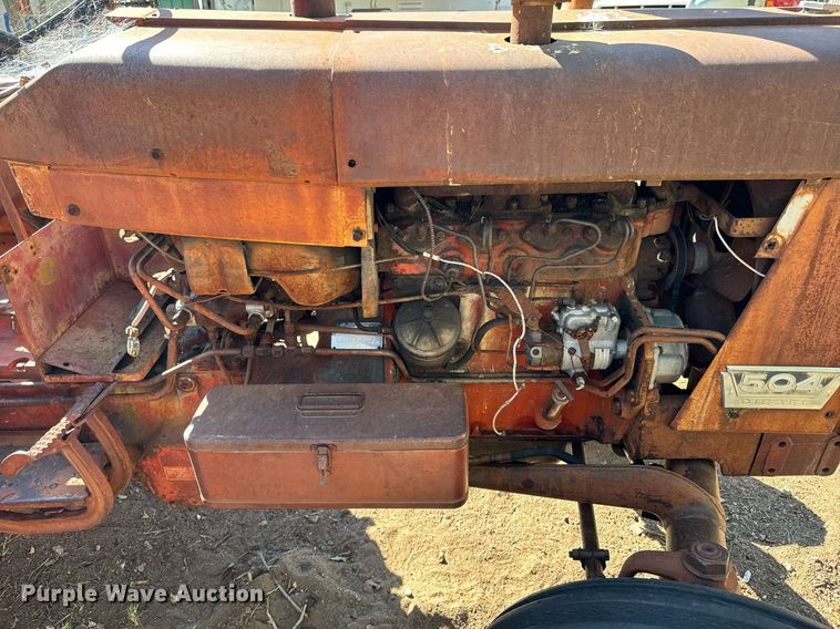 image for item DX1362 1962 International Harvester 504 tractor
