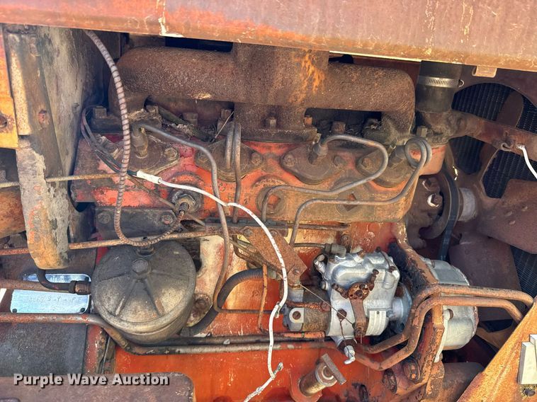 image for item DX1362 1962 International Harvester 504 tractor