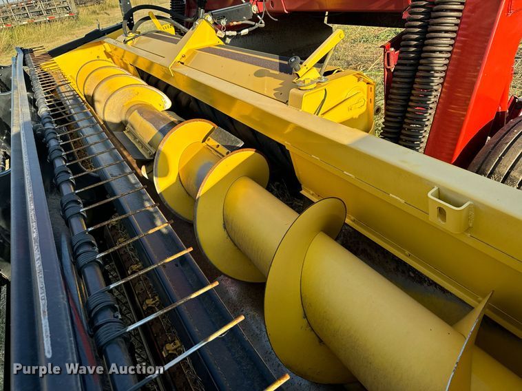 image for item DX3586 2014 New Holland H7150 swather / windrower