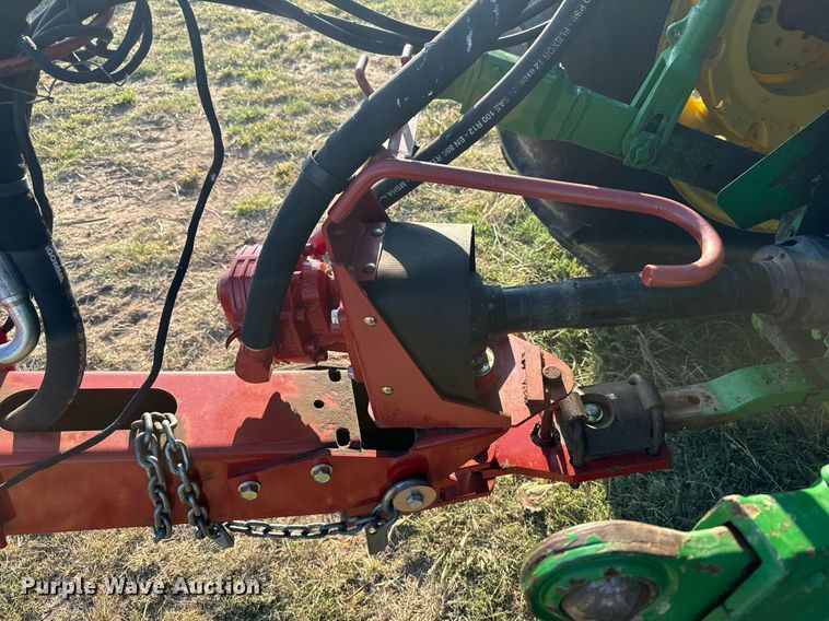 image for item DX3586 2014 New Holland H7150 swather / windrower