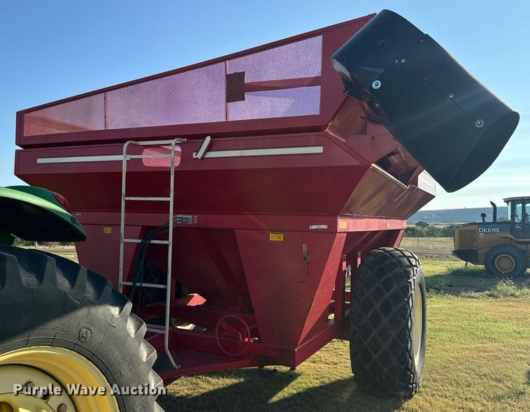 image for item DX3587 E-Z Trail 710 grain cart