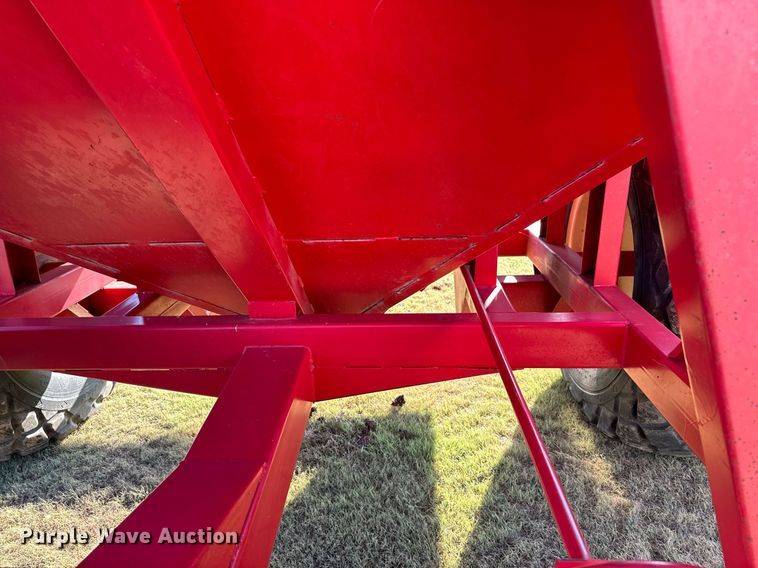 image for item DX3587 E-Z Trail 710 grain cart