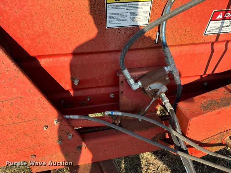 image for item DX3589 New Holland 195 manure spreader