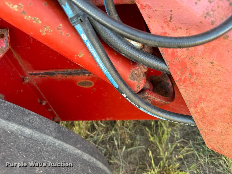 image for item DX3589 New Holland 195 manure spreader