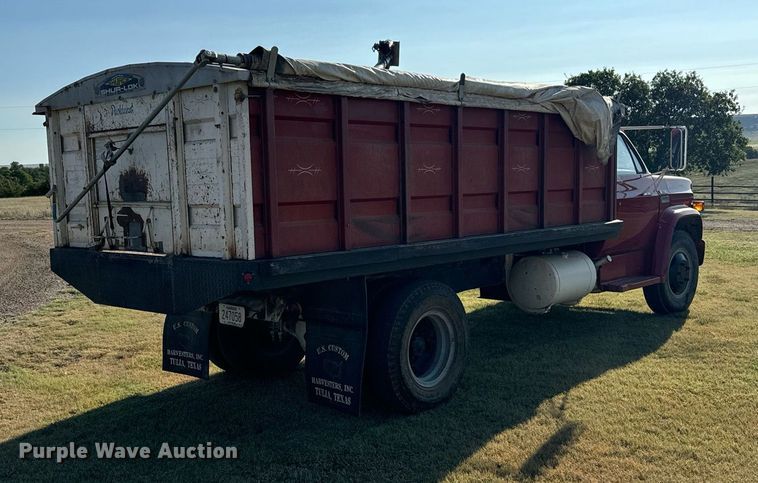 image for item DX3590 1979 GMC Sierra 6000 grain truck