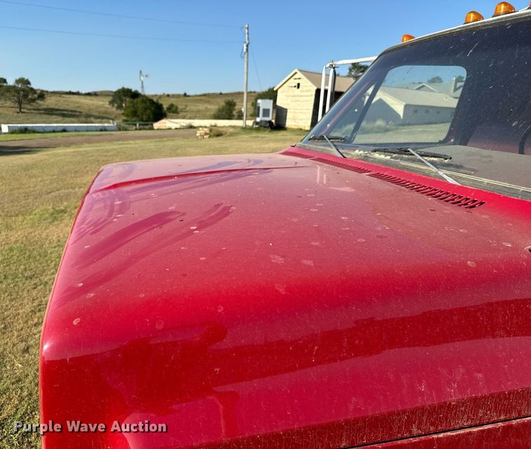 image for item DX3590 1979 GMC Sierra 6000 grain truck