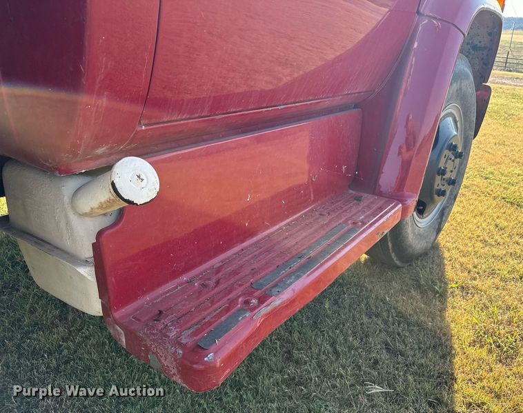 image for item DX3590 1979 GMC Sierra 6000 grain truck