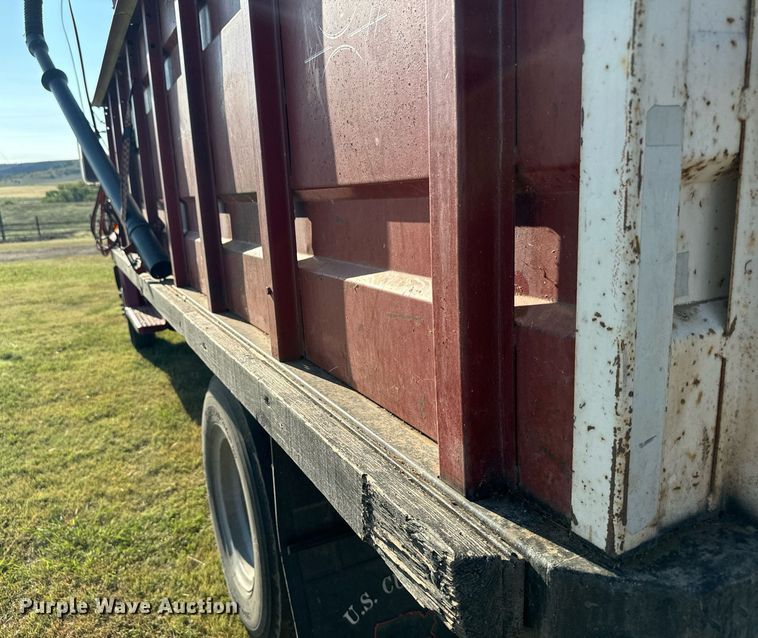 image for item DX3590 1979 GMC Sierra 6000 grain truck