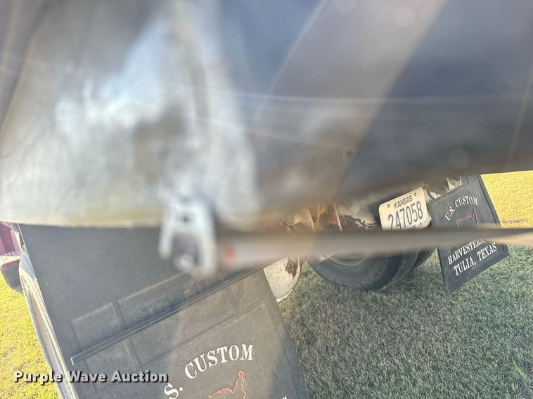 image for item DX3590 1979 GMC Sierra 6000 grain truck