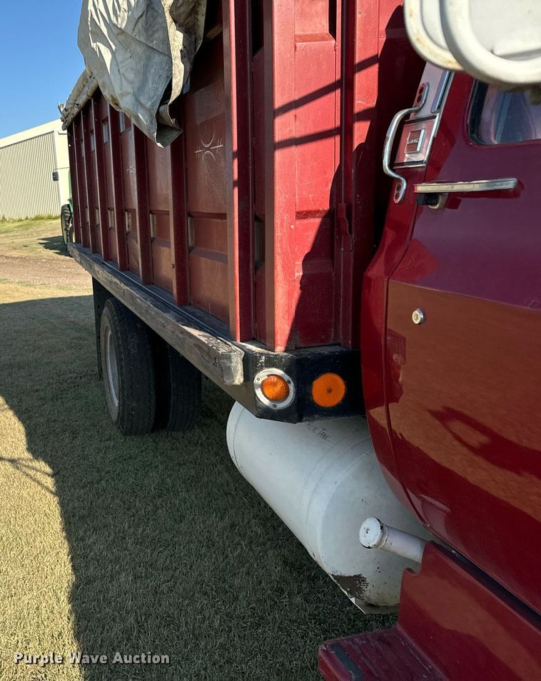 image for item DX3590 1979 GMC Sierra 6000 grain truck