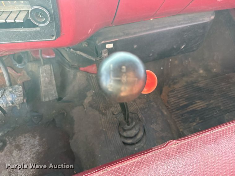 image for item DX3590 1979 GMC Sierra 6000 grain truck