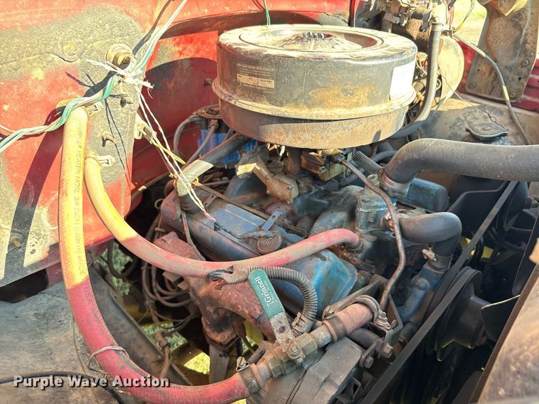 image for item DX3590 1979 GMC Sierra 6000 grain truck