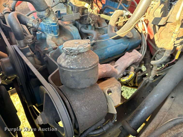 image for item DX3590 1979 GMC Sierra 6000 grain truck