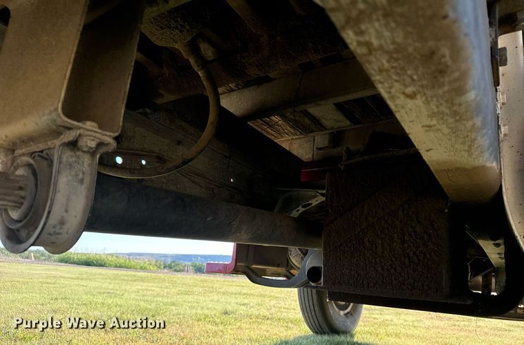 image for item DX3590 1979 GMC Sierra 6000 grain truck