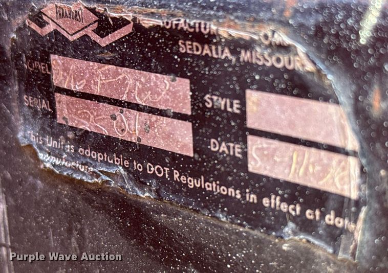 image for item DX3590 1979 GMC Sierra 6000 grain truck