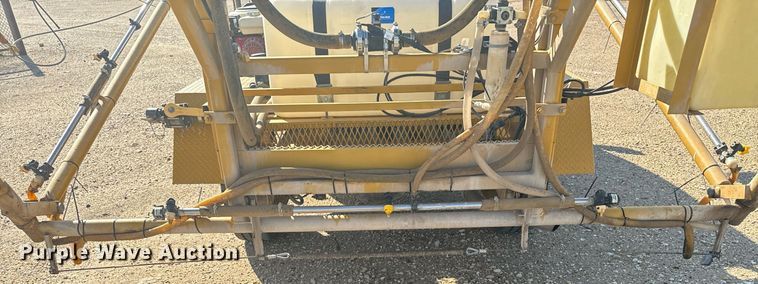 image for item DX3591 2004 Chevrolet Silverado 2500 LT Ext. Cab sprayer bed pickup truck