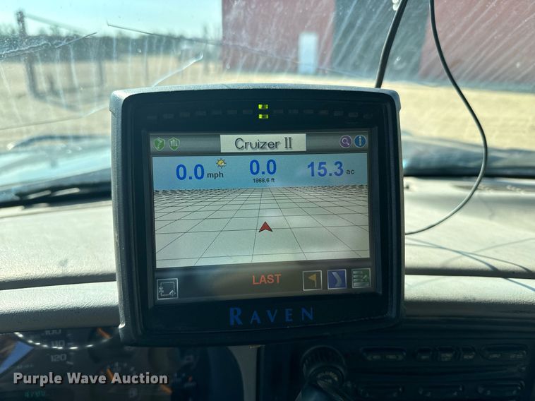 image for item DX3591 2004 Chevrolet Silverado 2500 LT Ext. Cab sprayer bed pickup truck