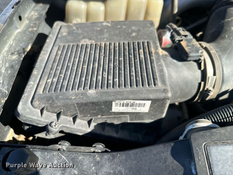 image for item DX3591 2004 Chevrolet Silverado 2500 LT Ext. Cab sprayer bed pickup truck