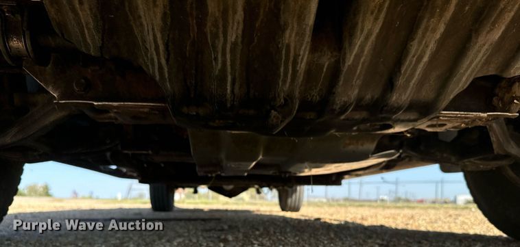 image for item DX3591 2004 Chevrolet Silverado 2500 LT Ext. Cab sprayer bed pickup truck