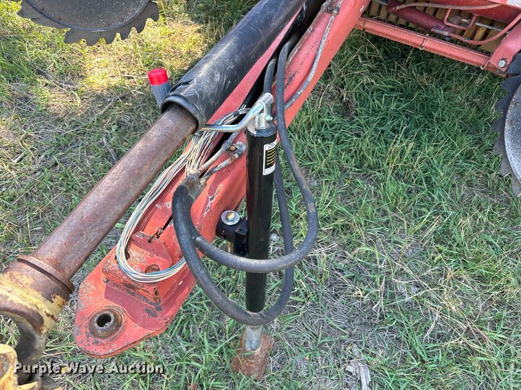 image for item EE7703 Case 8465 round baler