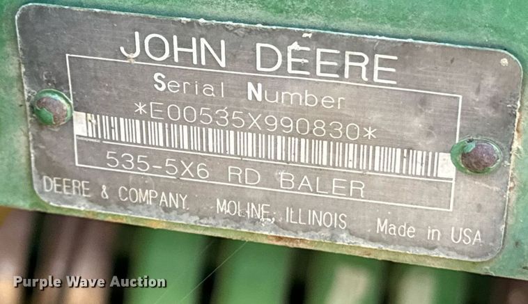 image for item EE7704 1996 John Deere  535 round baler
