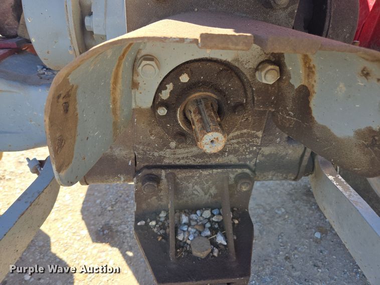 image for item EE7765 1979 Massey Ferguson  220-4 MFWD tractor