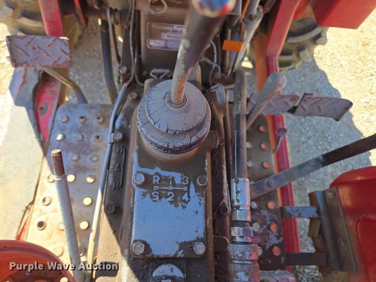 image for item EE7765 1979 Massey Ferguson  220-4 MFWD tractor